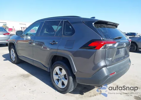2021 Toyota Rav4 Xle z USA, uszkodzony, nr VIN 2T3W1RFV1MW137173